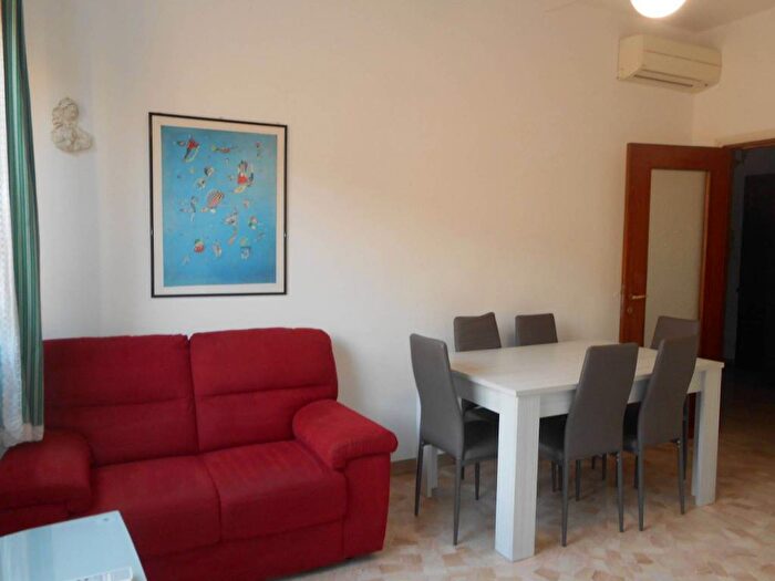 Appartamento trilocale in affitto in Via Giuseppe Massarenti, Massarenti, Bologna