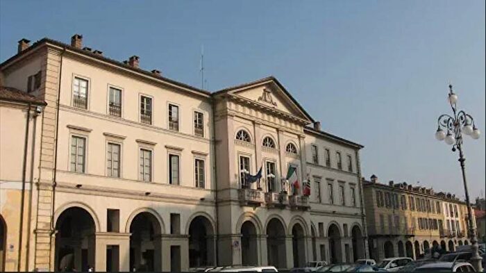 Appartamento monolocale in affitto in Piazza Duomo, Centro Storico, Voghera