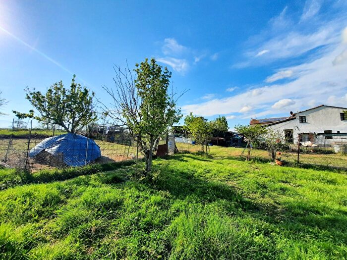 Casa con 7 locali in vendita in Ia delle Colline, Montopoli In Val DArno