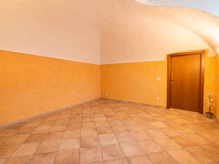 Appartamento monolocale in affitto in Roma, Centro, Caraglio