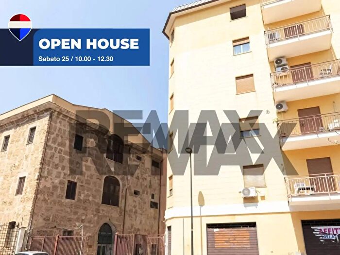 Appartamento quadrilocale in vendita in Palermo