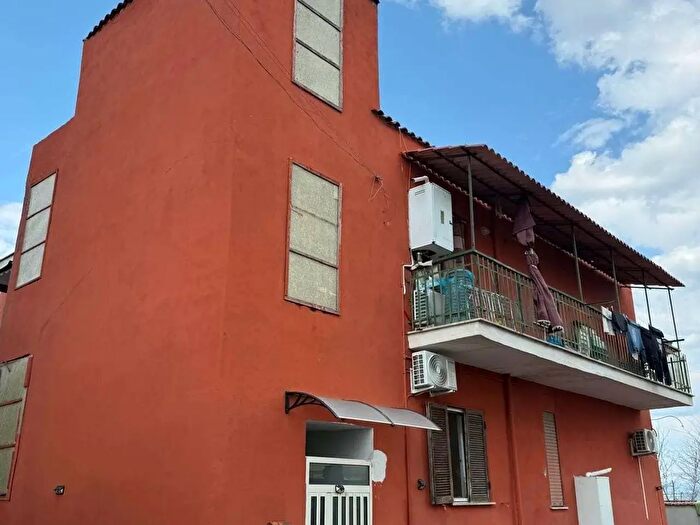 Appartamento bilocale in vendita in Via della Lite, Roma