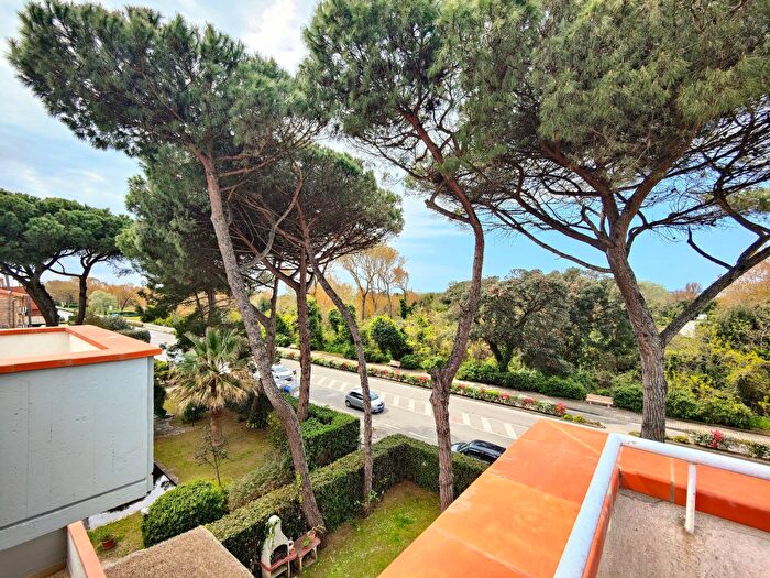 Appartamento con 7 locali in vendita in Via dei Glicini, Pisa