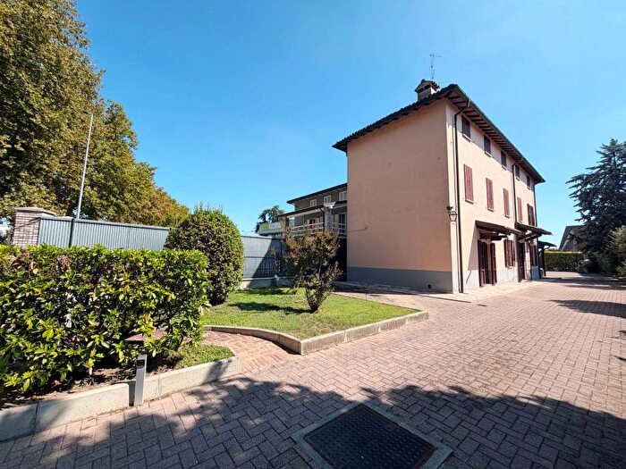 Casa con 6 locali in vendita in Via Mantova, San Prospero, Parma