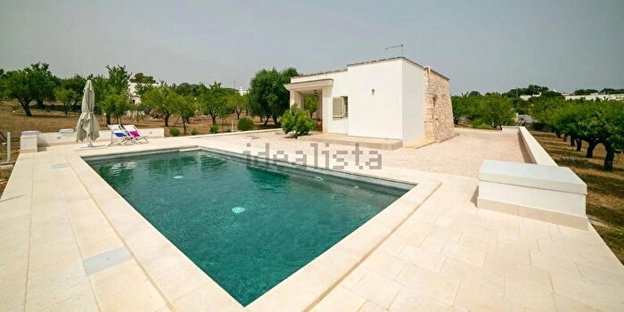 Casa con 5 locali in vendita in Ostuni
