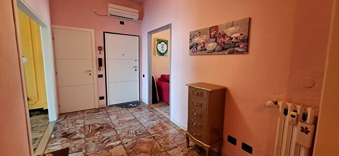 Appartamento quadrilocale in vendita in Via Corinaldo, Ancona