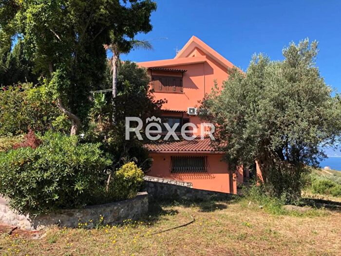 Casa con 6 locali in vendita in Via per Armo contrada palmara, Gallina Armo, Reggio Calabria