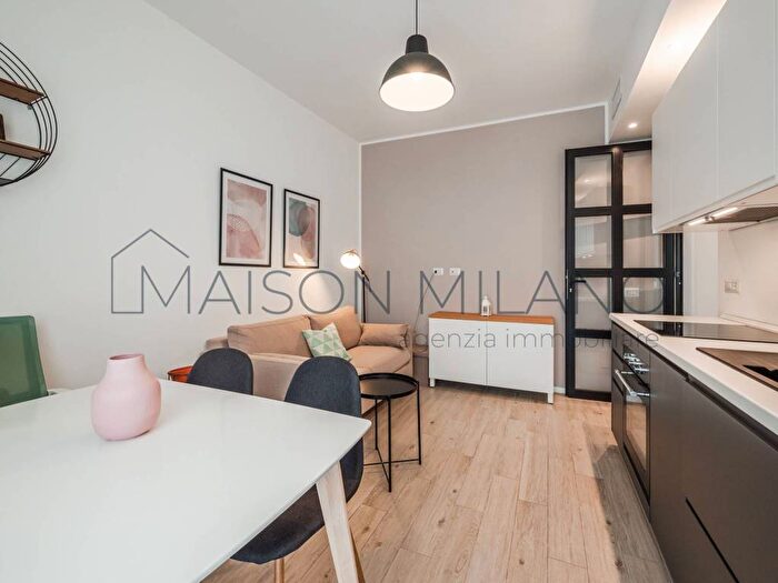 Appartamento bilocale in affitto in Porta Romana Medaglie dOro, Milano