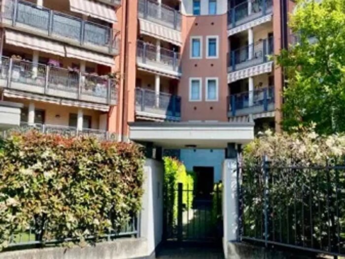 Appartamento quadrilocale in vendita in Via Torino, Busto Arsizio