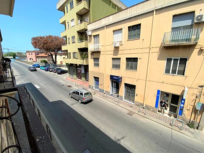 Appartamento trilocale in affitto in Catanzaro