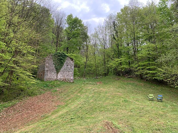 Casa monolocale in vendita in Clauzetto