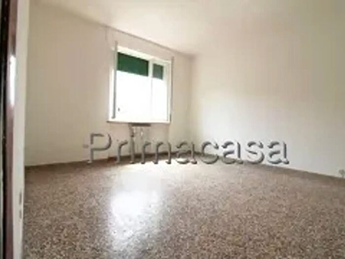 Appartamento con 5 locali in affitto in Via Valpolicella, Verona