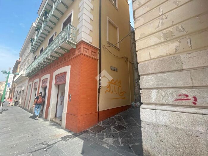 Appartamento con 5 locali in vendita in Via Erik Mutarelli, Benevento