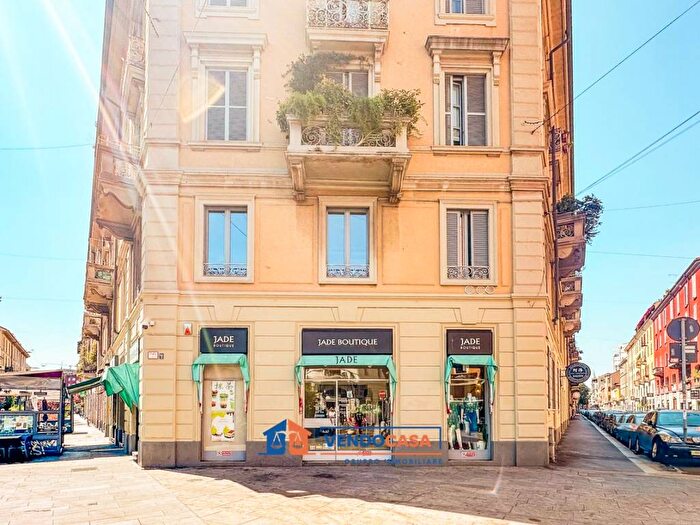 Appartamento con 5 locali in affitto in Via Paolo Sarpi, Cenisio Sarpi Isola, Milano