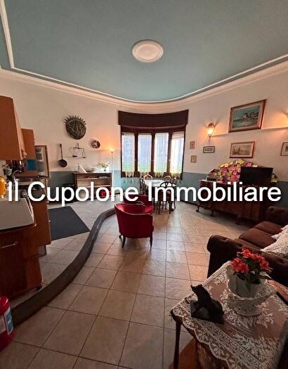 Appartamento quadrilocale in affitto in Viale dei Mille, Campo di Marte, Firenze