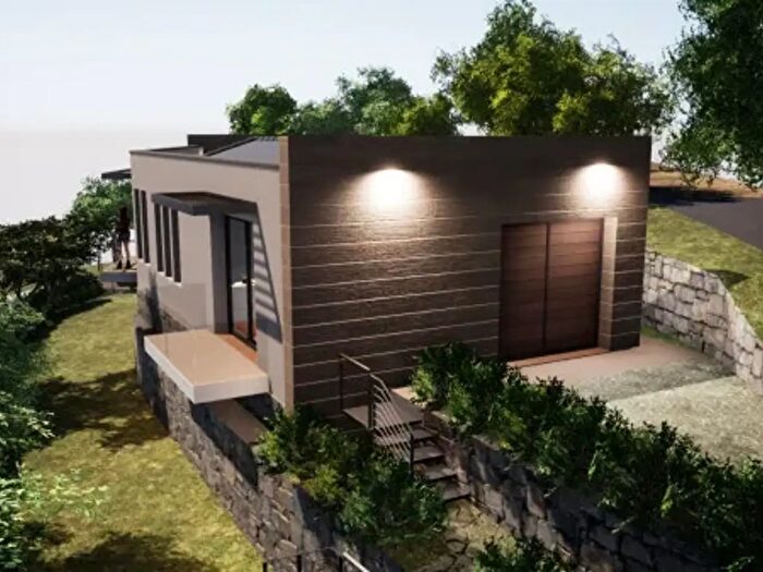 Casa con 5 locali in vendita in Via Labbe, Imperia