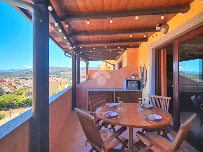 Appartamento bilocale in vendita in Via Eleonora d'Arborea, Castelsardo