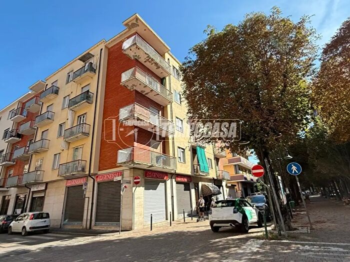 Appartamento quadrilocale in vendita in Viale Vittoria, Alpignano