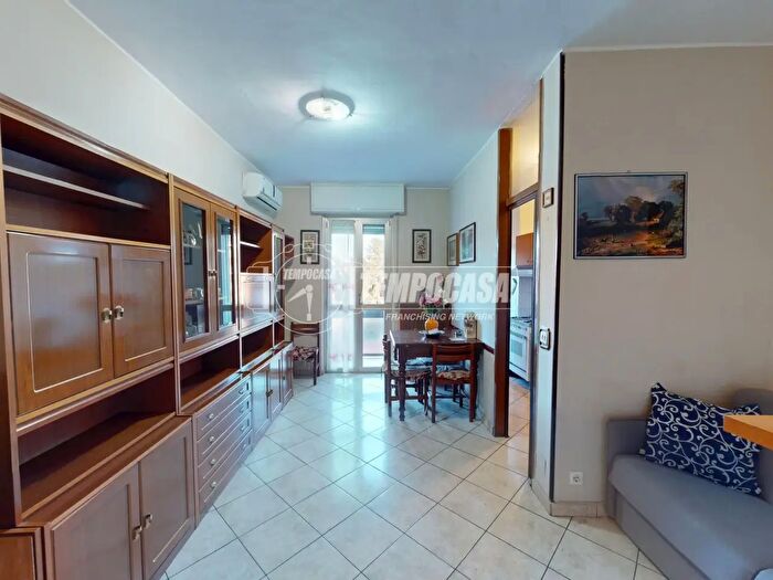 Appartamento bilocale in vendita in Via Paravisi BNuovo, Cinisello Balsamo