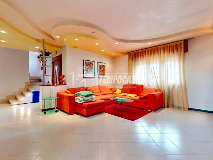 Casa con 5 locali in vendita in Chioggia