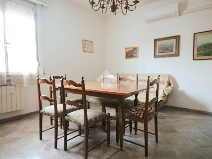 Appartamento quadrilocale in affitto in Via Santa Gonda, Zarini Valentini, Prato