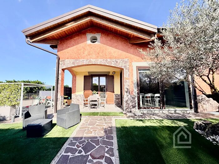 Casa quadrilocale in vendita in Via Maestra H, Chivasso