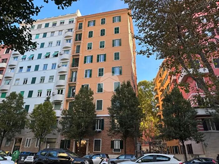 Appartamento trilocale in affitto in Circonvallazione Clodia, Roma