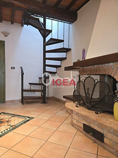 Appartamento trilocale in vendita in Staggia Si, Poggibonsi