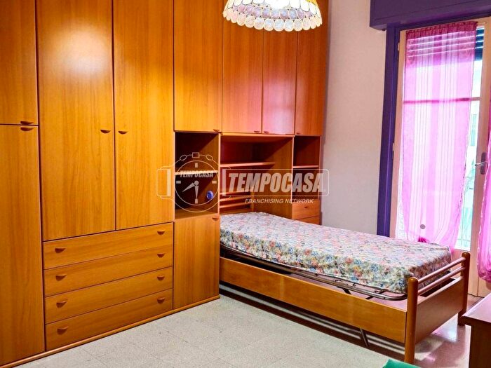 Appartamento con 5 locali in affitto in Viale Annunziata, Annunziata Bassa, Messina