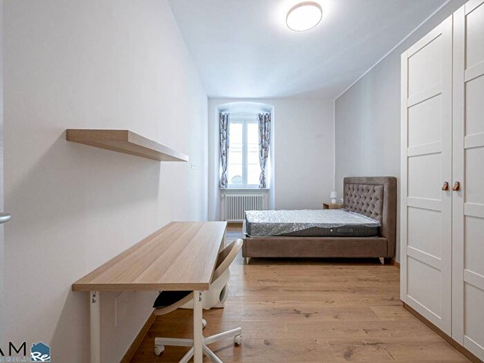 Appartamento quadrilocale in affitto in VIA SAN FRANCESCO, Borgo Teresiano, Trieste