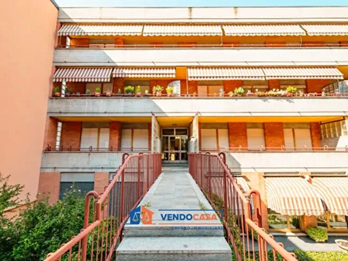 Appartamento con 6 locali in vendita in Via Camillo Benso di Cavour, Fossano