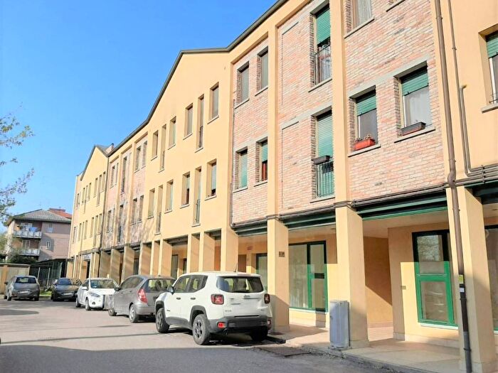 Appartamento trilocale in affitto in via recchi, Foro Boario, Ferrara