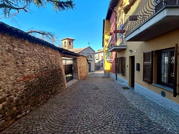 Casa con 6 locali in vendita in San Antonio, Villalvernia