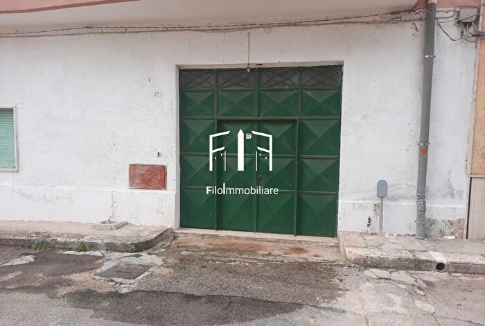 Appartamento in vendita in Via Martiri di Milano Carovigno Brindisi Puglia Italia, Carovigno