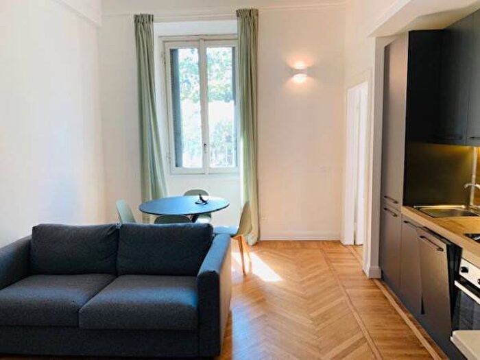 Appartamento bilocale in affitto in Via George Washington, Washington, Milano