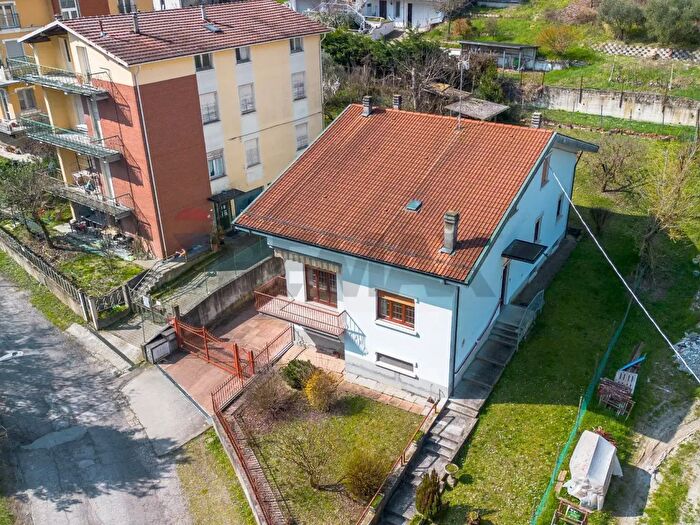 Casa quadrilocale in vendita in Via Montegrappa, Salsomaggiore Terme