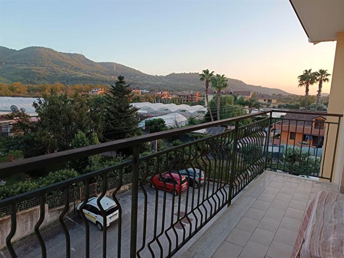 Appartamento quadrilocale in vendita in Giffoni Sei Casali