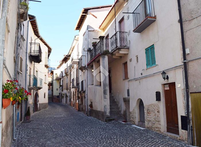 Casa quadrilocale in vendita in Via Corso, Sante Marie