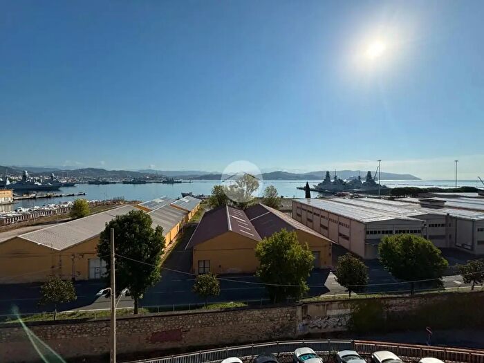 Appartamento quadrilocale in affitto in Via Nicolò Fieschi, La Spezia