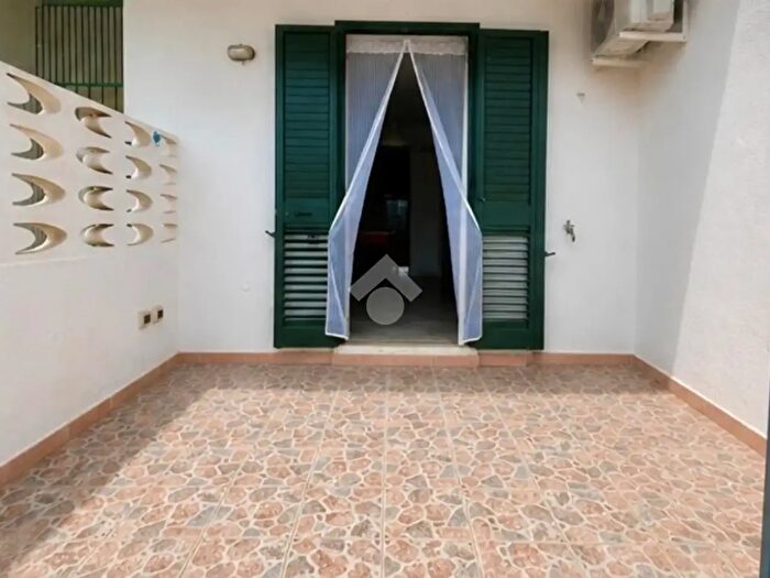 Casa trilocale in vendita in Via V Ciardo, Salve