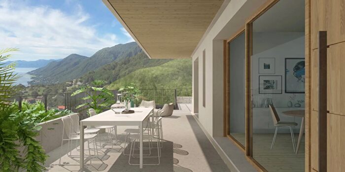 Appartamento trilocale in vendita in Trarego Viggiona