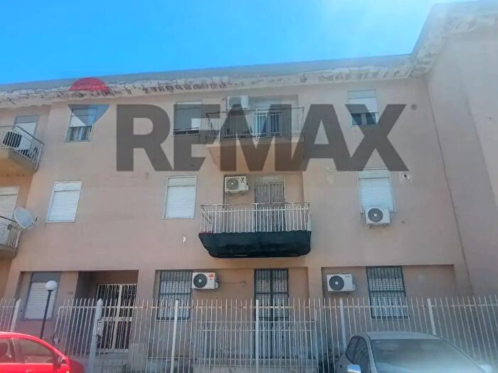 Appartamento trilocale in vendita in Via Alfonso Amorelli, Palermo