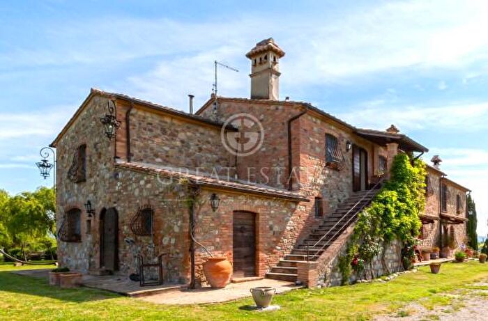 Casa con 6 locali in vendita in Citta Della Pieve