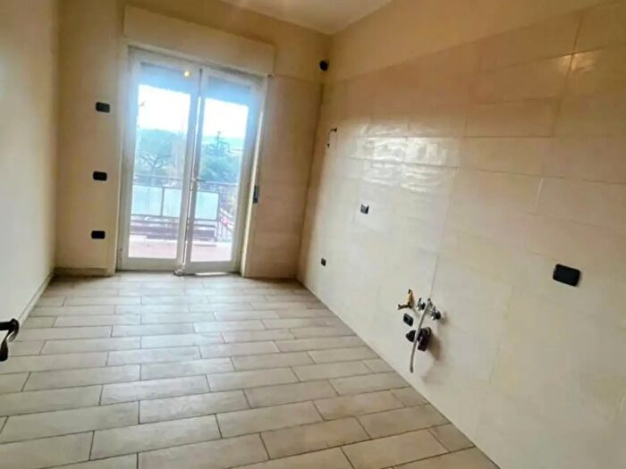 Appartamento quadrilocale in affitto in Via Paolo Piccirillo, Casoria