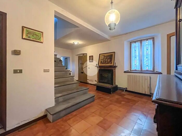 Casa quadrilocale in vendita in Via Chiari, Castelcovati