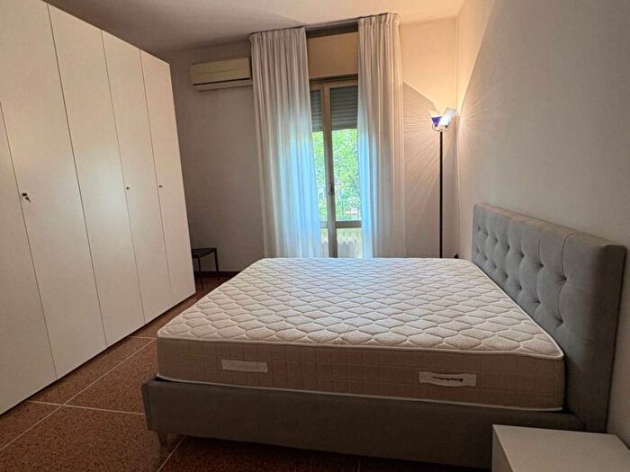 Appartamento con 5 locali in affitto in Via Franco Bolognese, Bolognina, Bologna