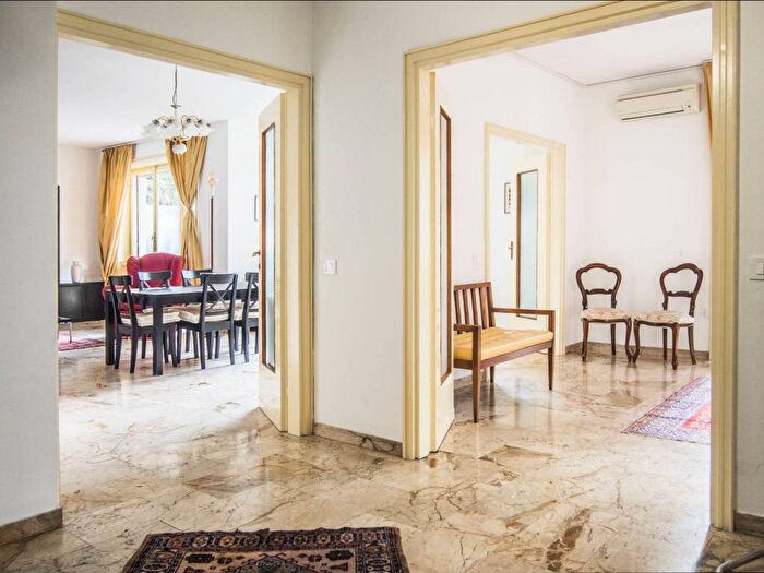 Appartamento con 6 locali in affitto in Via Luigi Soderini, Tripoli Soderini, Milano