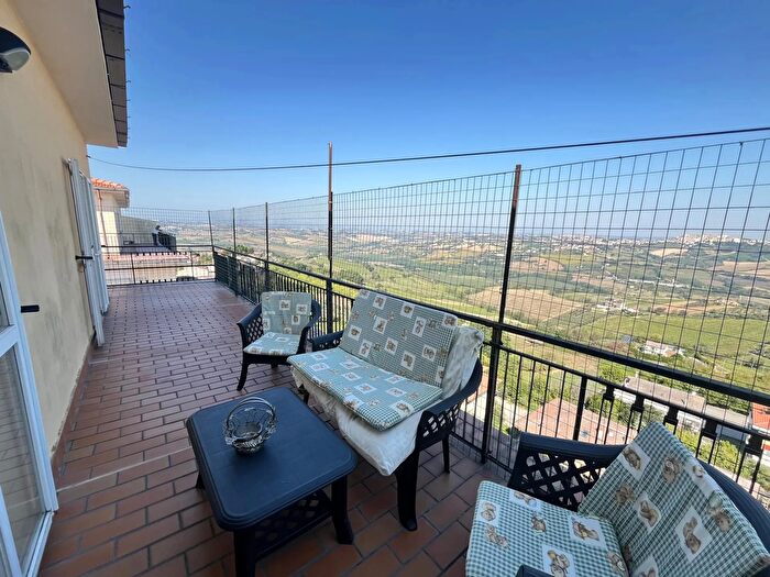 Appartamento quadrilocale in vendita in Monte Urano