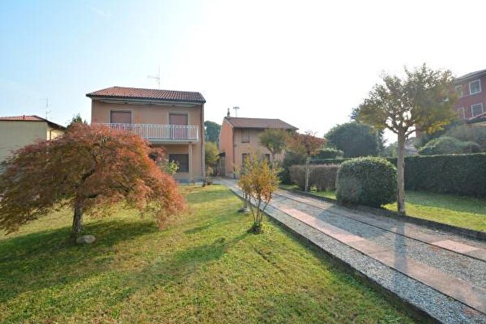 Casa in vendita in Via Piave, Cavenago Di Brianza
