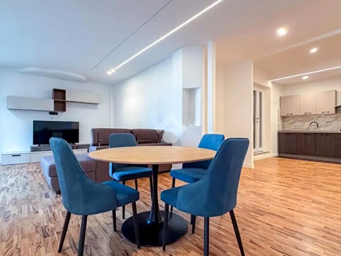 Appartamento trilocale in vendita in Via Giuseppe di Vittorio, Formia